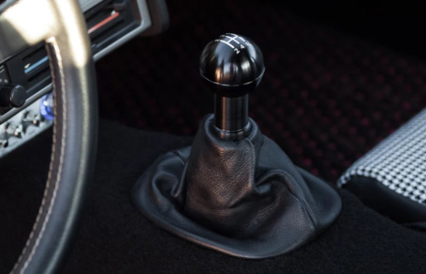 Porsche 944 clearance shift knob